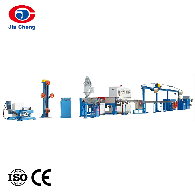 Ligne d'extrusion de câbles moussants chimiques